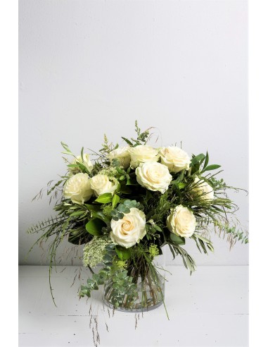 12 White Rosas Bouquet